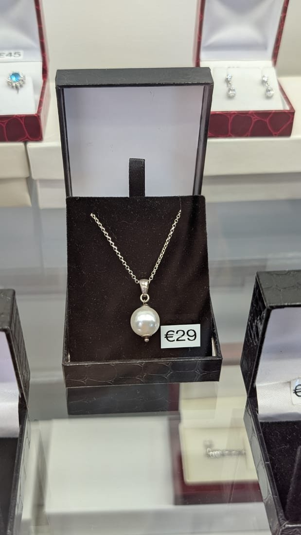 Pearl Pendant, Silver, Pearl