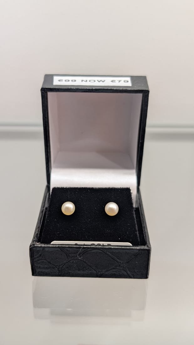 Pearl Studs, 9ct Gold, Pearl