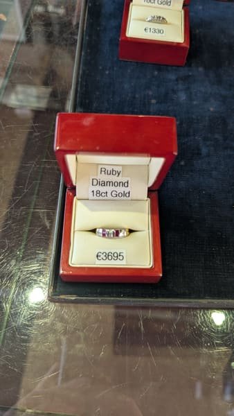 Ruby & Diamond Ring, 18ct Gold